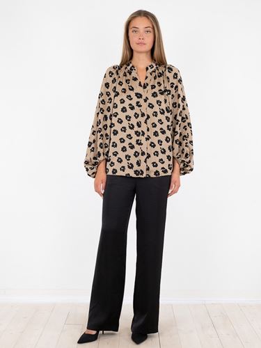 Blusar/Skjortor - Nara distressed dot blouse – dusty taupe