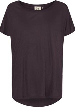 Toppar - Nugga Basic V-neck T-shirt – Aubergine Toppar - Nugga Basic V-neck T-shirt – Aubergine