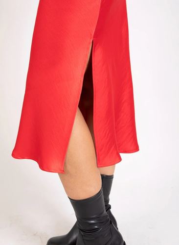Kjolar - CC Heart skyler mid length skirt – Lipstick red