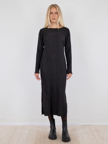 Klänningar - Janine Solid Plisse Dress – Black