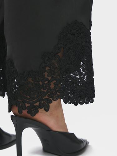 Byxor - Emery Heavy Sateen Lace Pants – Black
